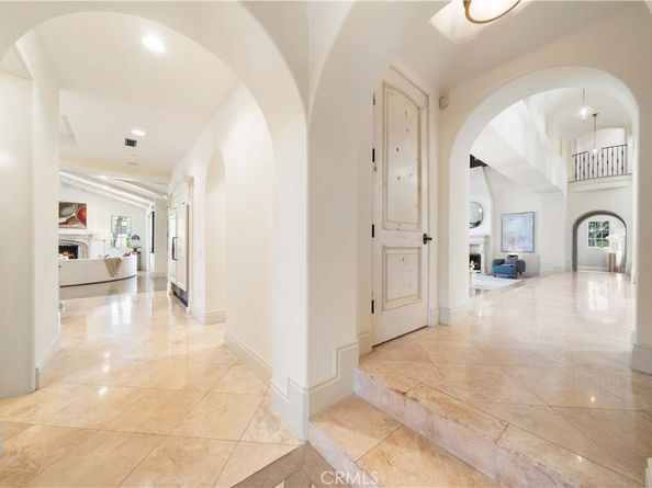 32 Golden Eagle, Irvine CA 92603