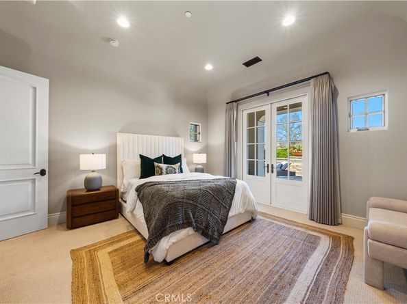 32 Golden Eagle, Irvine CA 92603