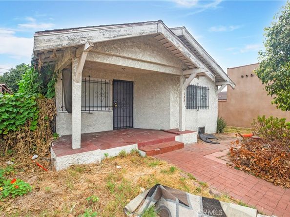1331 W Manchester Avenue, Los Angeles CA 90044