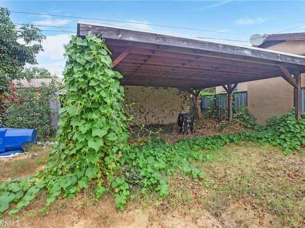 1331 W Manchester Avenue, Los Angeles CA 90044