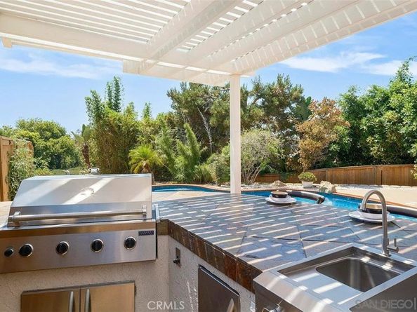 1716 Bronco Way, Oceanside CA 92057