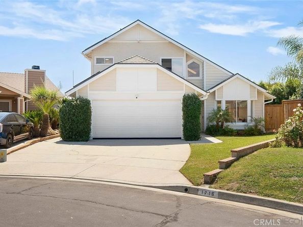 1716 Bronco Way, Oceanside CA 92057