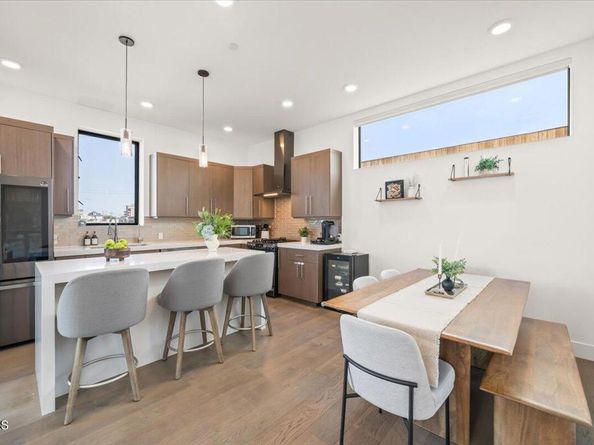 3221 Robinson Lane, Los Angeles CA 90026