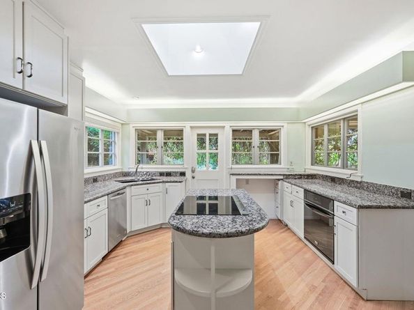 1768 Casa Grande Street, Pasadena CA 91104