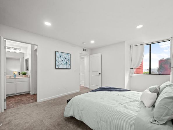 3961 Via Marisol 218, Los Angeles CA 90042