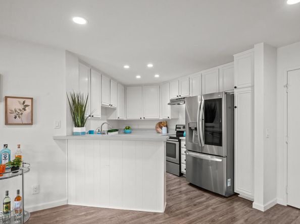 3961 Via Marisol 218, Los Angeles CA 90042