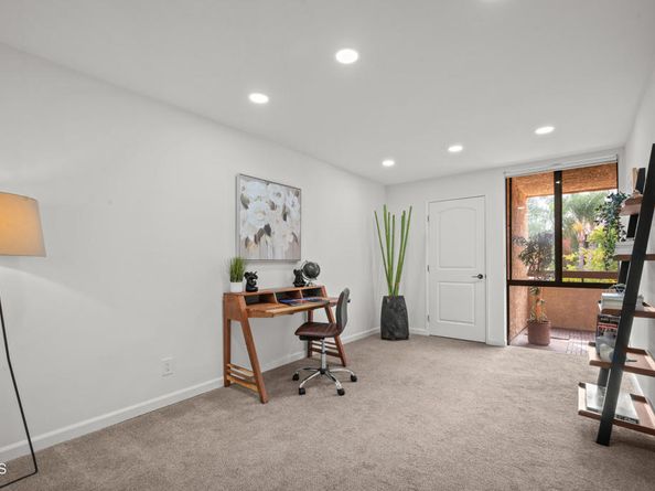 3961 Via Marisol 218, Los Angeles CA 90042