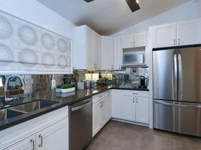 7824 Tujunga Avenue, North Hollywood CA 91605