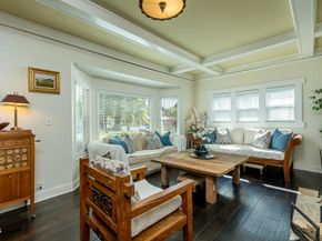 1955 N Los Robles Avenue, Pasadena CA 91104