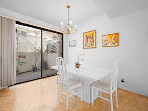 1340 Glenwood Road 17, Glendale CA 91201