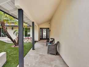 9327 La Shell Drive, Tujunga CA 91042