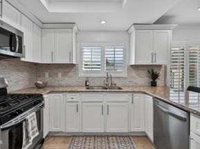 9327 La Shell Drive, Tujunga CA 91042