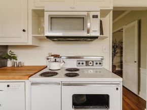 1495 Coolidge Avenue, Pasadena CA 91104