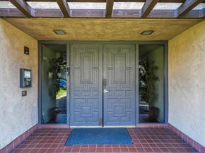 120 S Sierra Madre Boulevard 205, Pasadena CA 91107