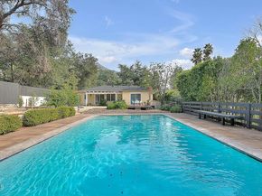 2569 Allen Avenue, Altadena CA 91001