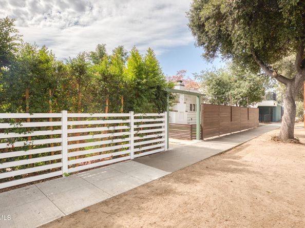 100 Palmetto Drive 6, Pasadena CA 91105