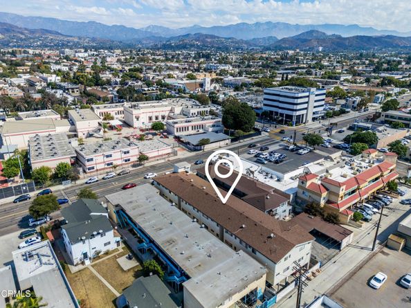 214 E Chevy Chase Drive Drive, Glendale CA 91205