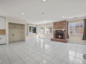 3638 sandwood Street, Lakewood CA 90712