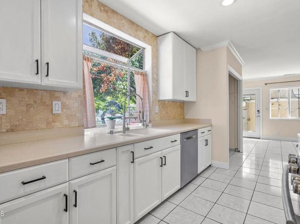 3638 sandwood Street, Lakewood CA 90712