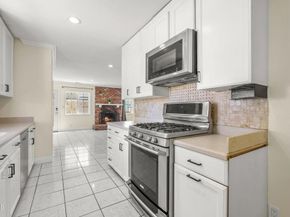 3638 sandwood Street, Lakewood CA 90712