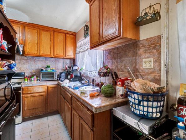 1844 S Stoneman Avenue, Alhambra CA 91801