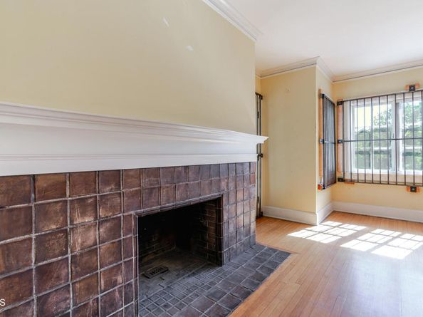 237 W State Street, Pasadena CA 91105