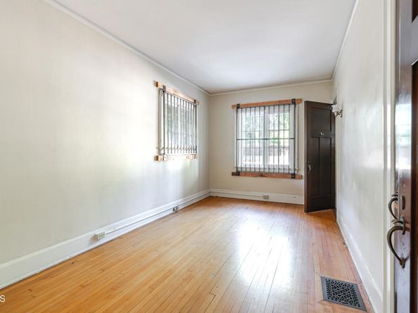 237 W State Street, Pasadena CA 91105