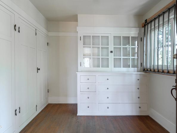 237 W State Street, Pasadena CA 91105