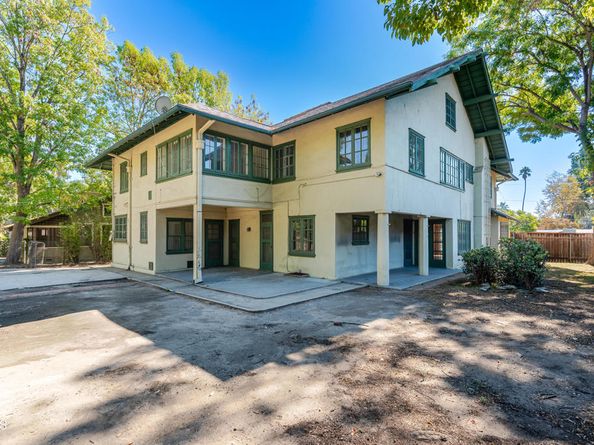 237 W State Street, Pasadena CA 91105