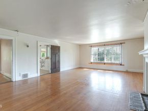 237 W State Street, Pasadena CA 91105