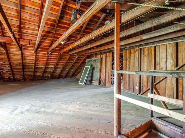 237 W State Street, Pasadena CA 91105