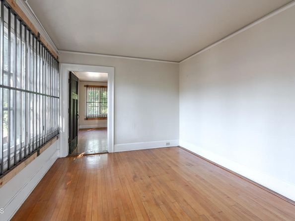 237 W State Street, Pasadena CA 91105