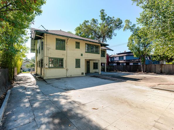 237 W State Street, Pasadena CA 91105