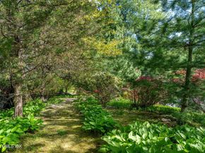 51 Glen Road, Greenwich CT 06830