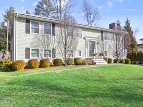 6 Meadowbank Road, Old Greenwich CT 06870