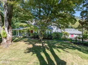 231 Roxbury Road, Stamford CT 06902
