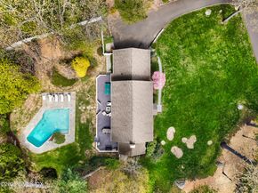 2 Daffodil Lane, Cos Cob CT 06807