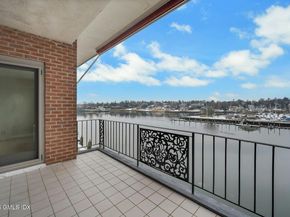 630 Steamboat Road 4AN, Greenwich CT 06830