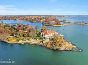 630 Steamboat Road 4AN, Greenwich CT 06830