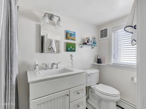 14 Concord Street, Greenwich CT 06831