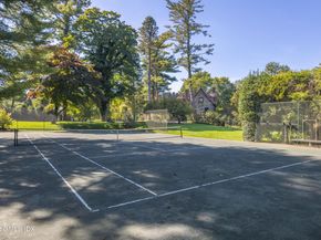 546 Lake Avenue, Greenwich CT 06830
