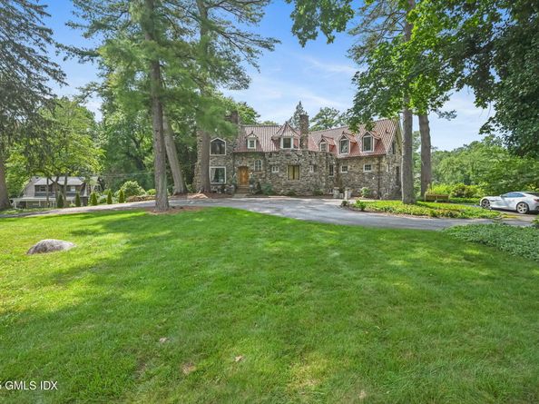 546 Lake Avenue, Greenwich CT 06830