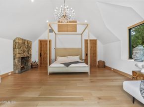 546 Lake Avenue, Greenwich CT 06830