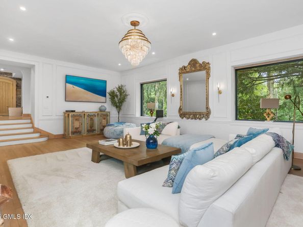 546 Lake Avenue, Greenwich CT 06830