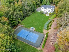 2775 North Street, Fairfield CT 06824