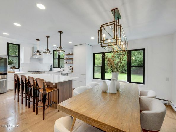 29 Angus Lane, Greenwich CT 06831