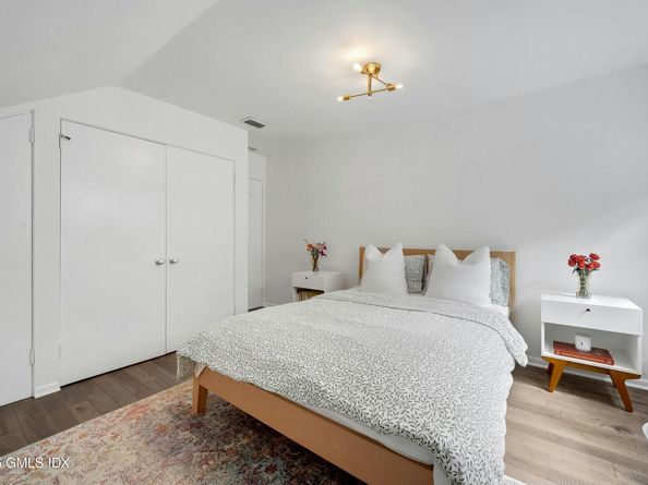 29 Angus Lane, Greenwich CT 06831