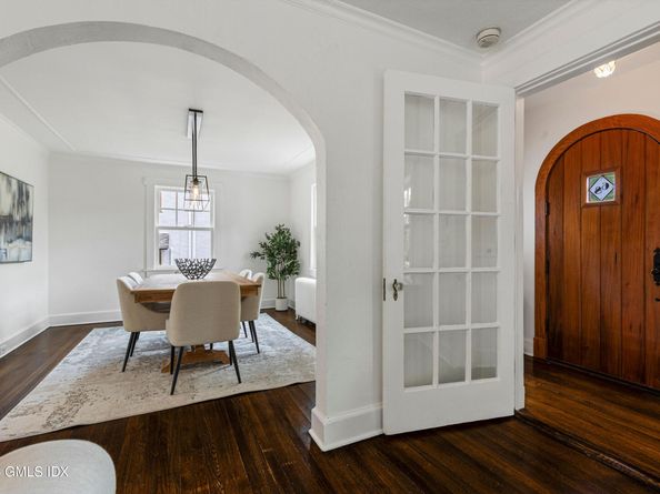 68 Valleywood Road, Cos Cob CT 06807