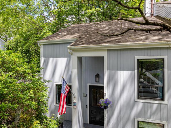 45 Ettl Lane 301, Greenwich CT 06831