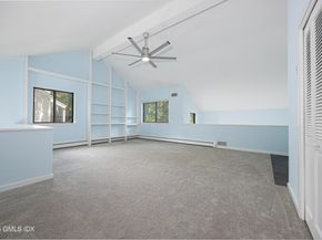 45 Ettl Lane 301, Greenwich CT 06831